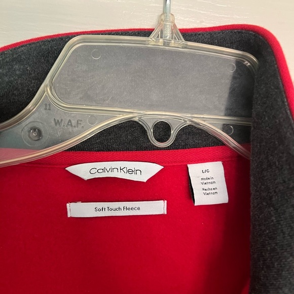 Pre Owned amazing condition mens large Calvin 1/4 zip​ - Picture 3 of 6